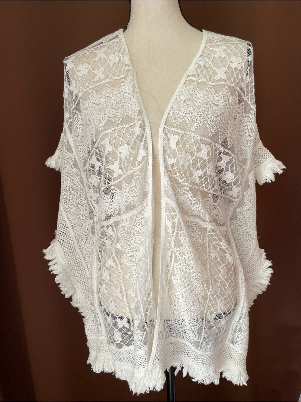 Curations Caravan White Boho Lace Crochet Fringed Kimono Cardigan S